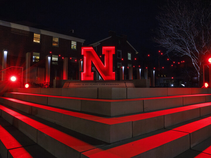 Glow Big Red
